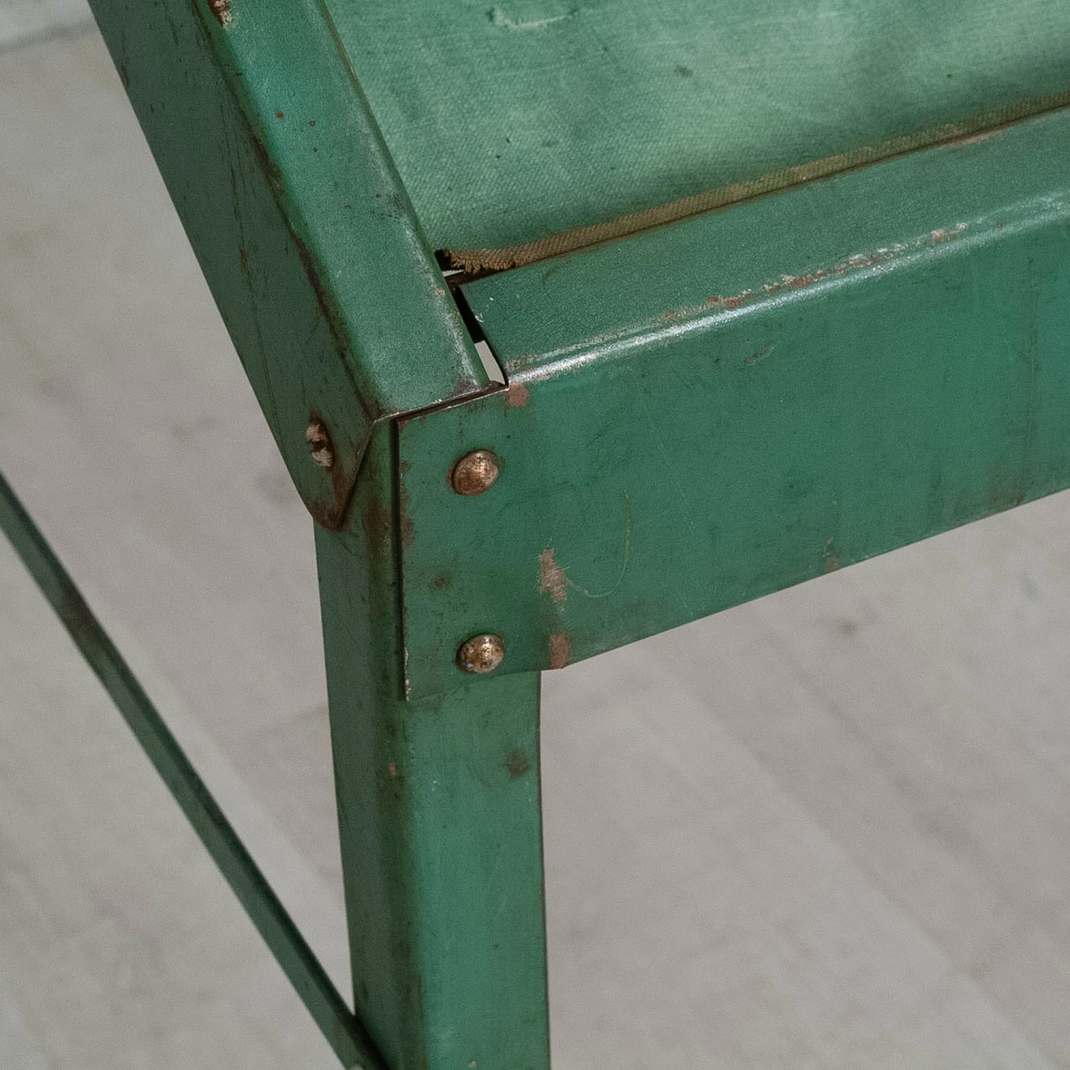 Furniture Shop -Furniture Shop BananaHammock.06