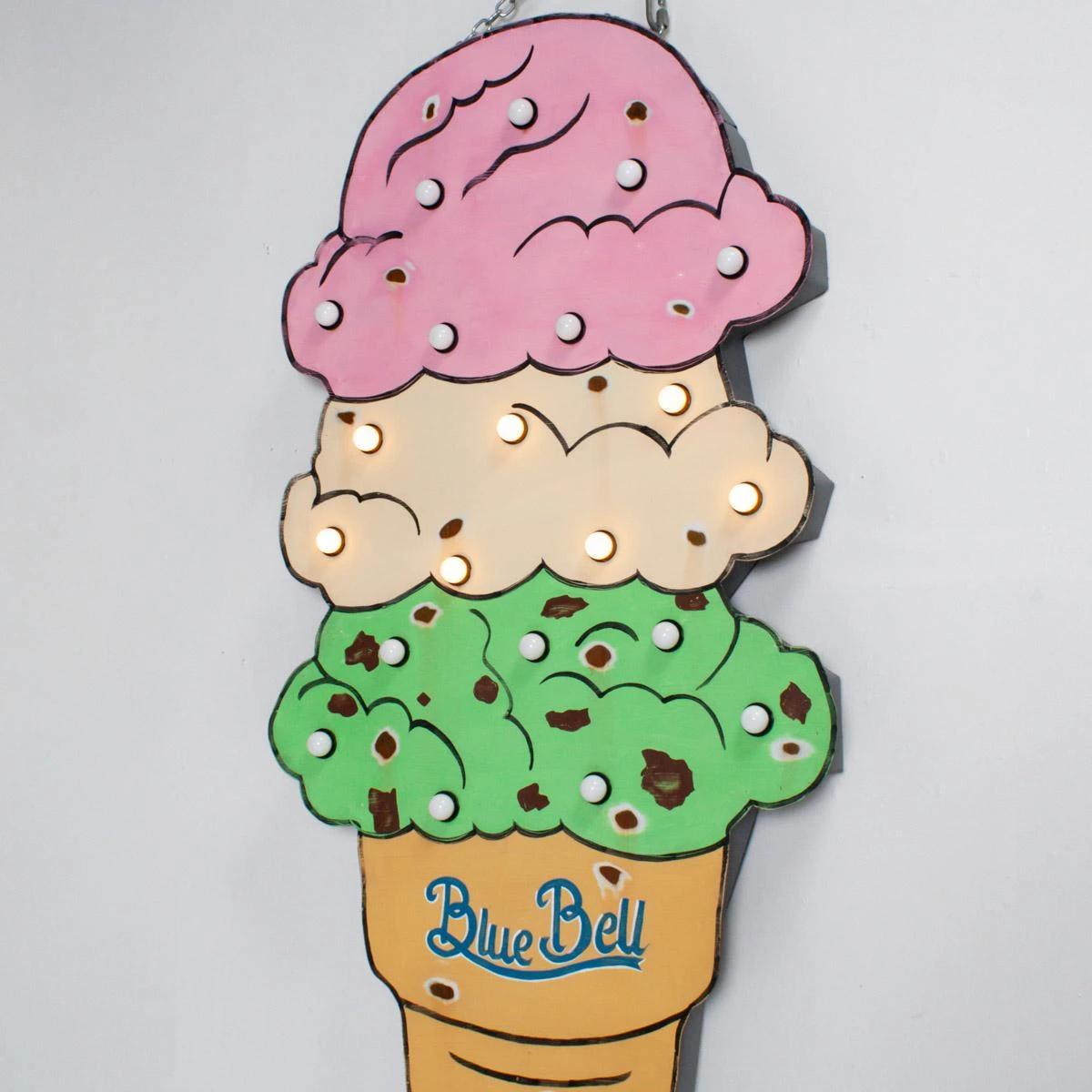 Blue Bell Mint Chocolate Chip Sign 4 Blue Bell Mint Chocolate Chip Sign - Image 4