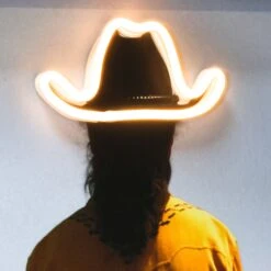 Brother Don -Furniture Shop BrotherDon.02