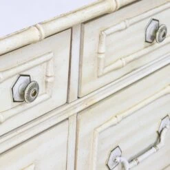 Nine Drawer Dresser With Bamboo Detail -Furniture Shop DE 6NineDrawerDresserwithBambooDetail.08