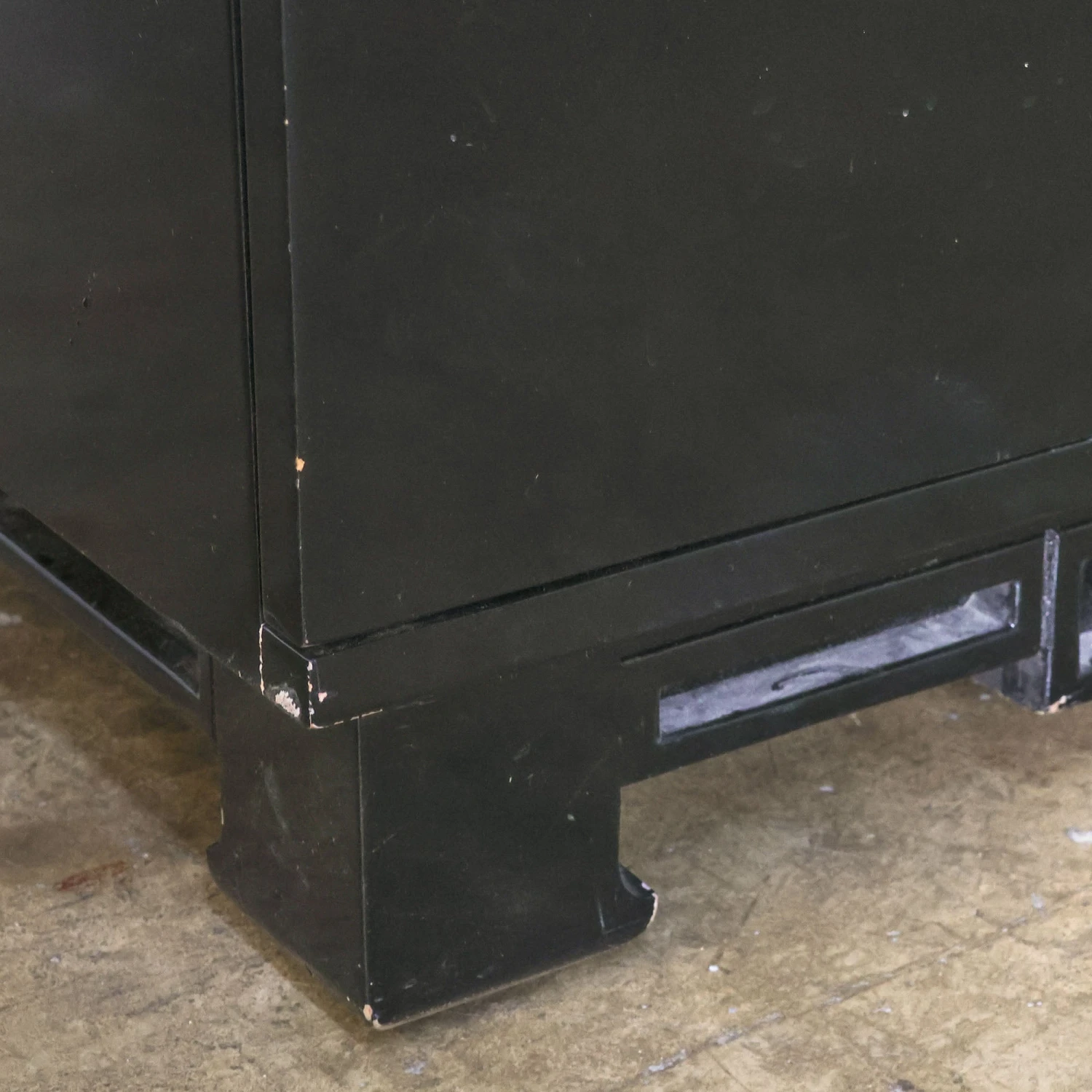 Black Credenza With Fretwork Detail 6 Black Credenza With Fretwork Detail - Image 6