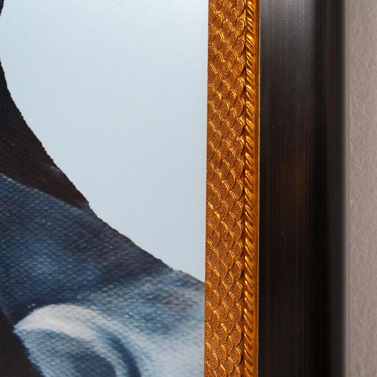 Framed Equestrian Artwork On Silk Cloth - Light Blue 4 Framed Equestrian Artwork On Silk Cloth - Light Blue - Image 4