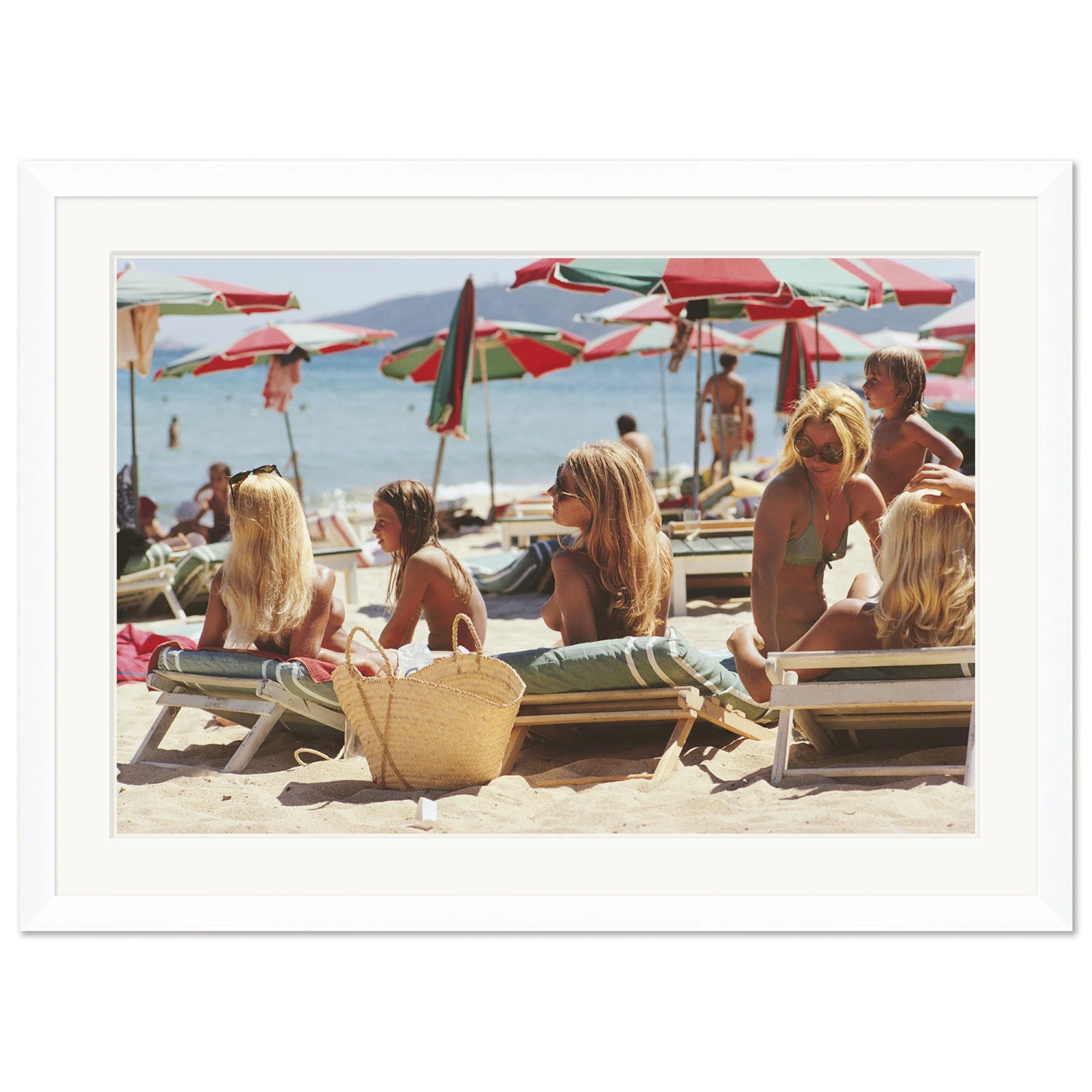 Getty Images 'Saint-Tropez Beach' By Slim Aarons 1 Getty Images 'Saint-Tropez Beach' By Slim Aarons
