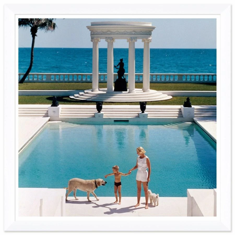 Getty Images 'Nice Pool' By Slim Aarons 1 Getty Images 'Nice Pool' By Slim Aarons