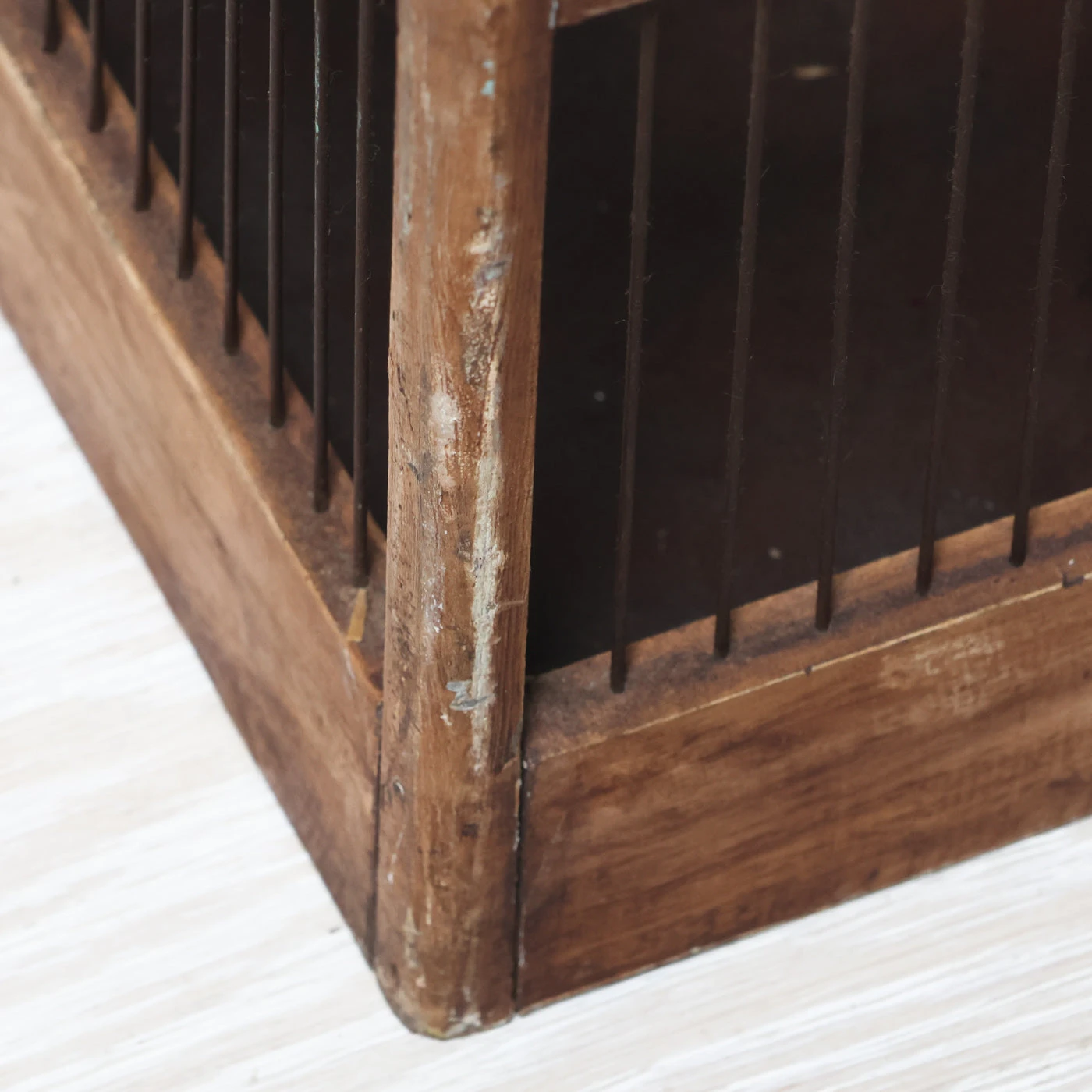 Table Top Bird Cage / Manor 8 Table Top Bird Cage / Manor - Image 8