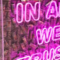 In Art We Trust -Furniture Shop InArtWeTrust.03