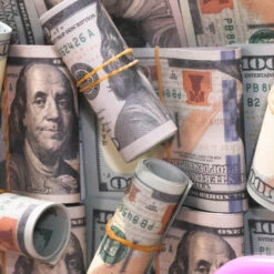 In Art We Trust -Furniture Shop InArtWeTrust.06