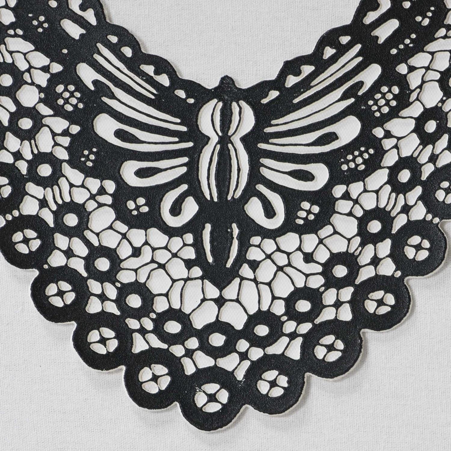 Woman's Collar Series - Juno 3 Woman's Collar Series - Juno - Image 3