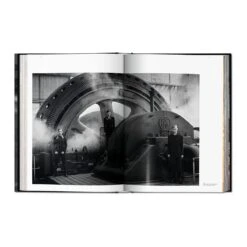 Peter Lindbergh, On Fashion Photography 8 Peter Lindbergh, On Fashion Photography -Furniture Shop Peter 20Lindbergh 20On 20Fashion 20Photography.04