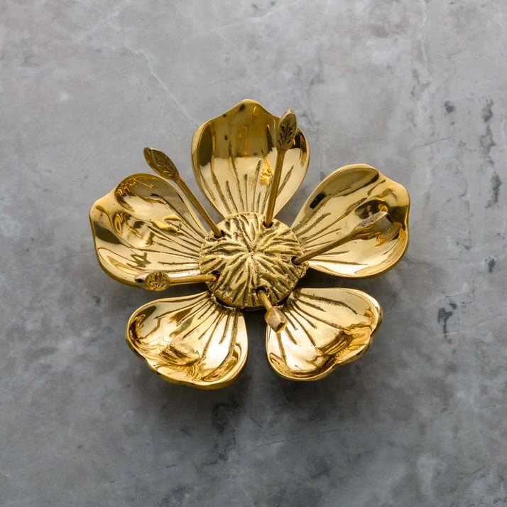 Poppy Personal - Petal Ashtray 4 Poppy Personal - Petal Ashtray - Image 4