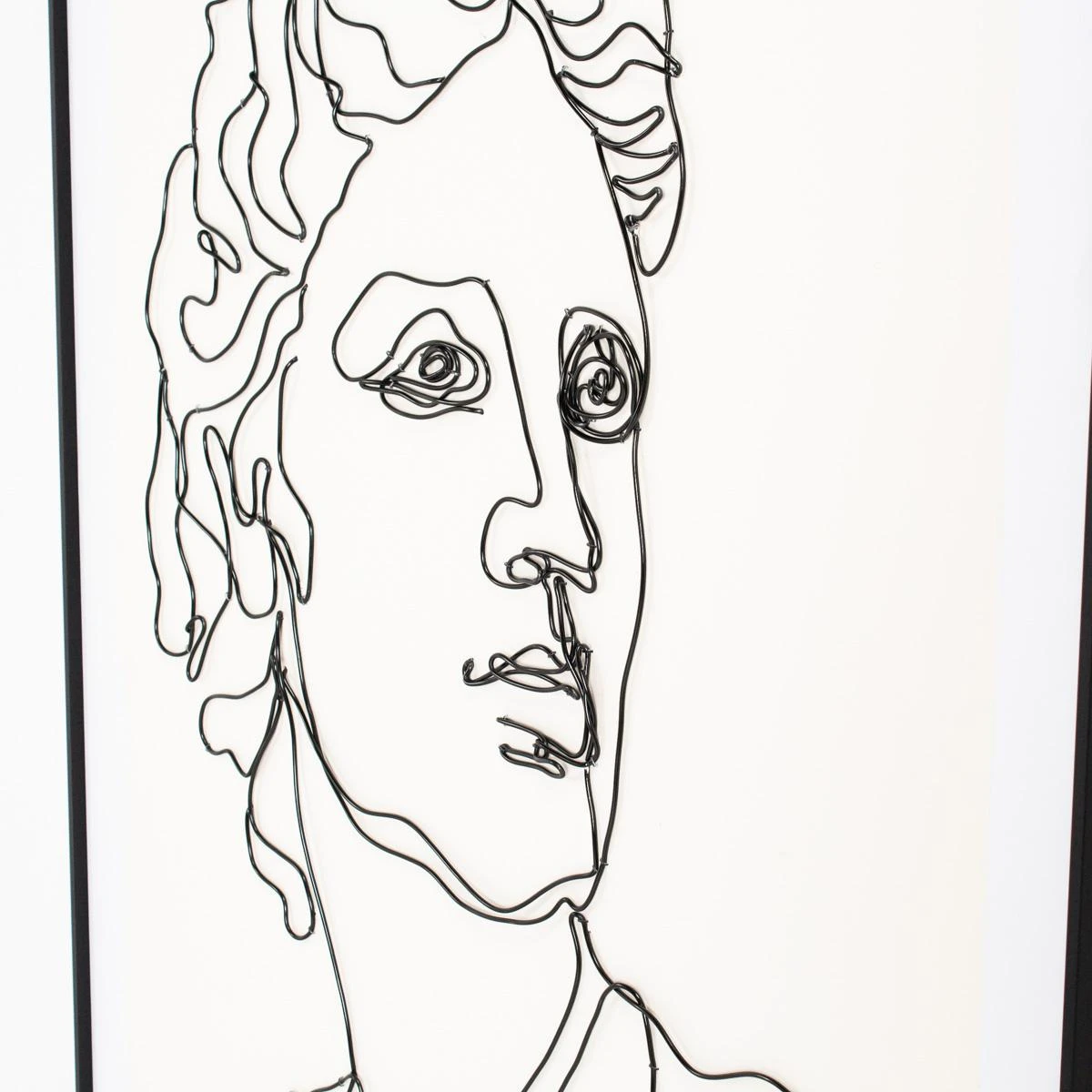 Stolla Wire Portrait 4 Stolla Wire Portrait - Image 4